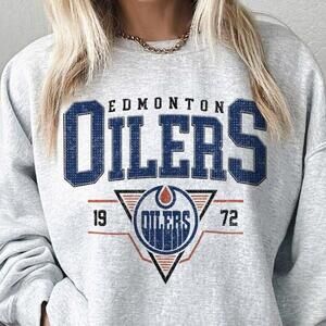Edmonton Oilers Sweatshirt, Crewneck Style Edmonton Oilers Ice Hockey Sweater